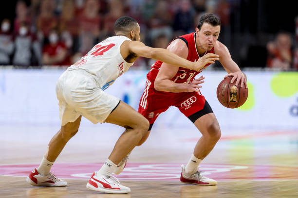 赛中发挥稳 赛中发挥稳