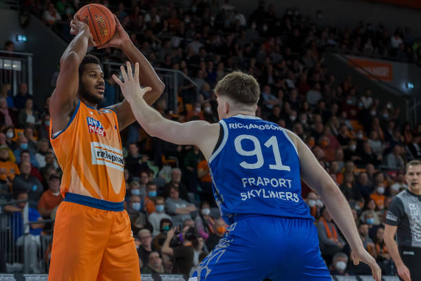 队内的信心 队内的信心