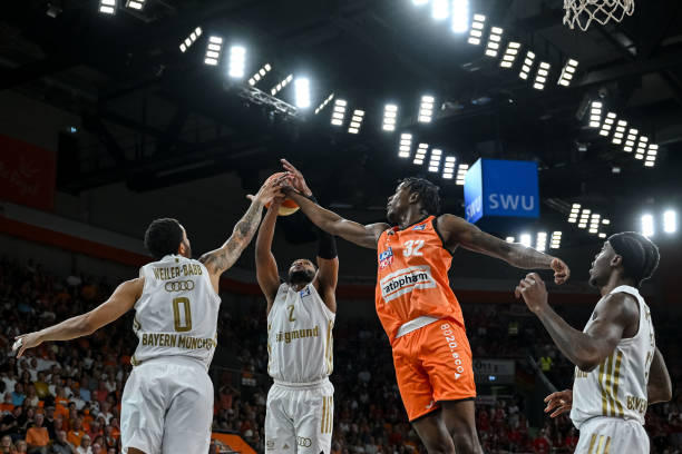 他们在关键 他们在关键