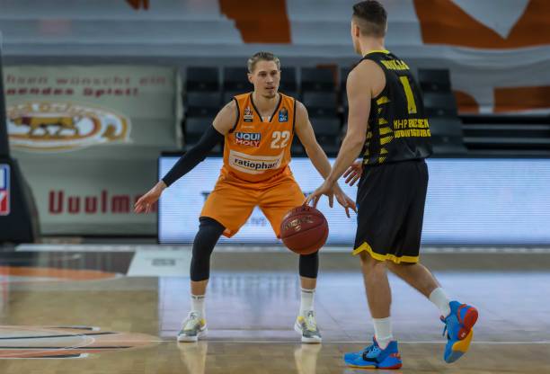 以待的一场 以待的一场